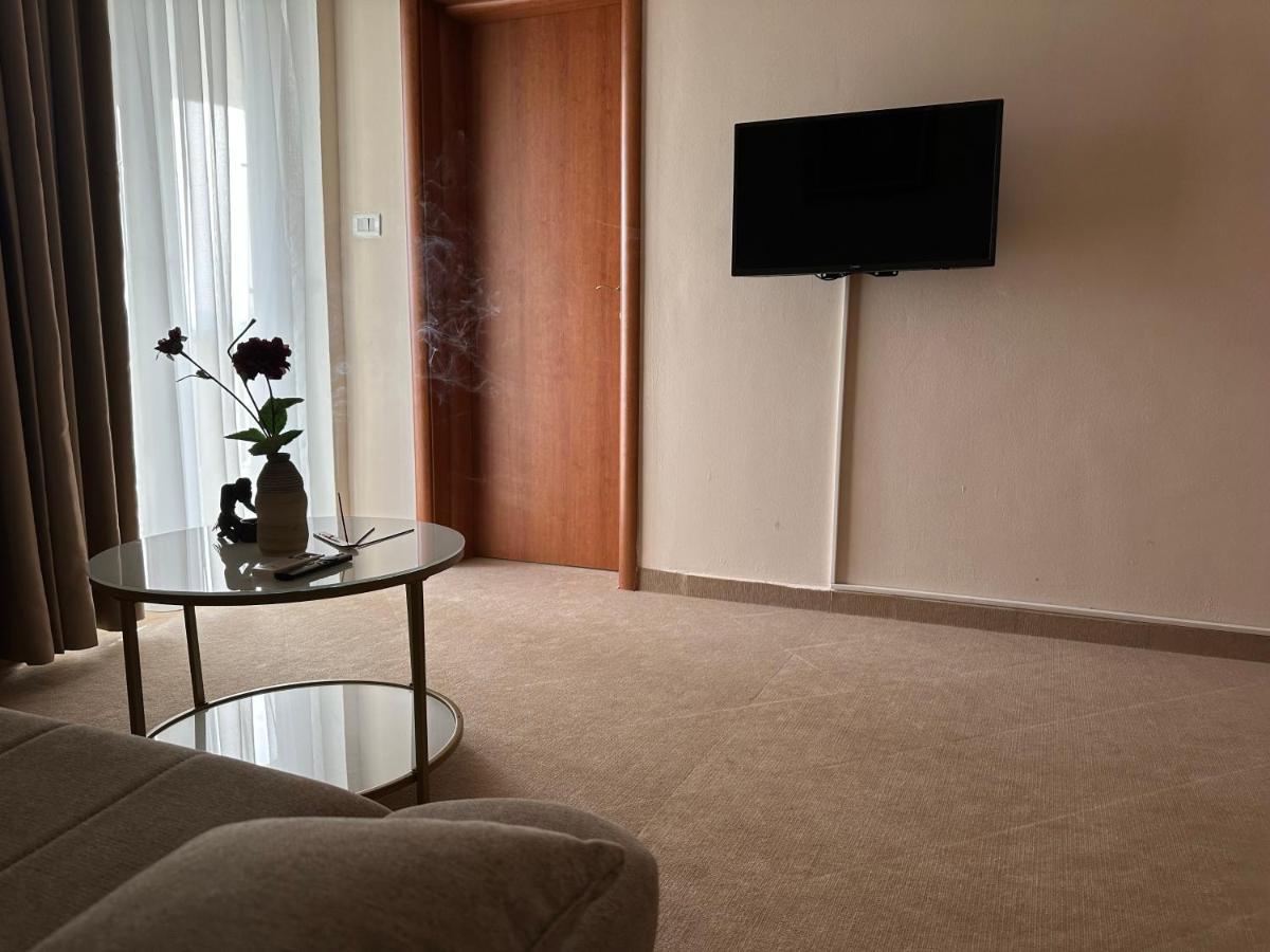 Ferienwohnung Vila Danica Tivat Exterior foto