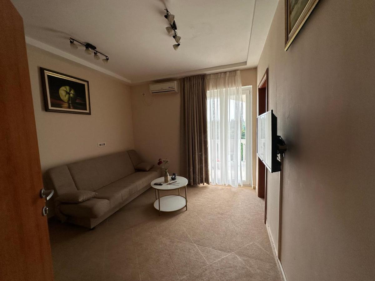 Ferienwohnung Vila Danica Tivat Exterior foto