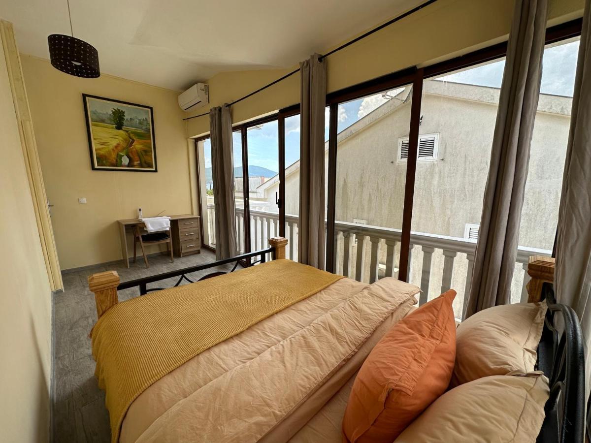 Ferienwohnung Vila Danica Tivat Exterior foto