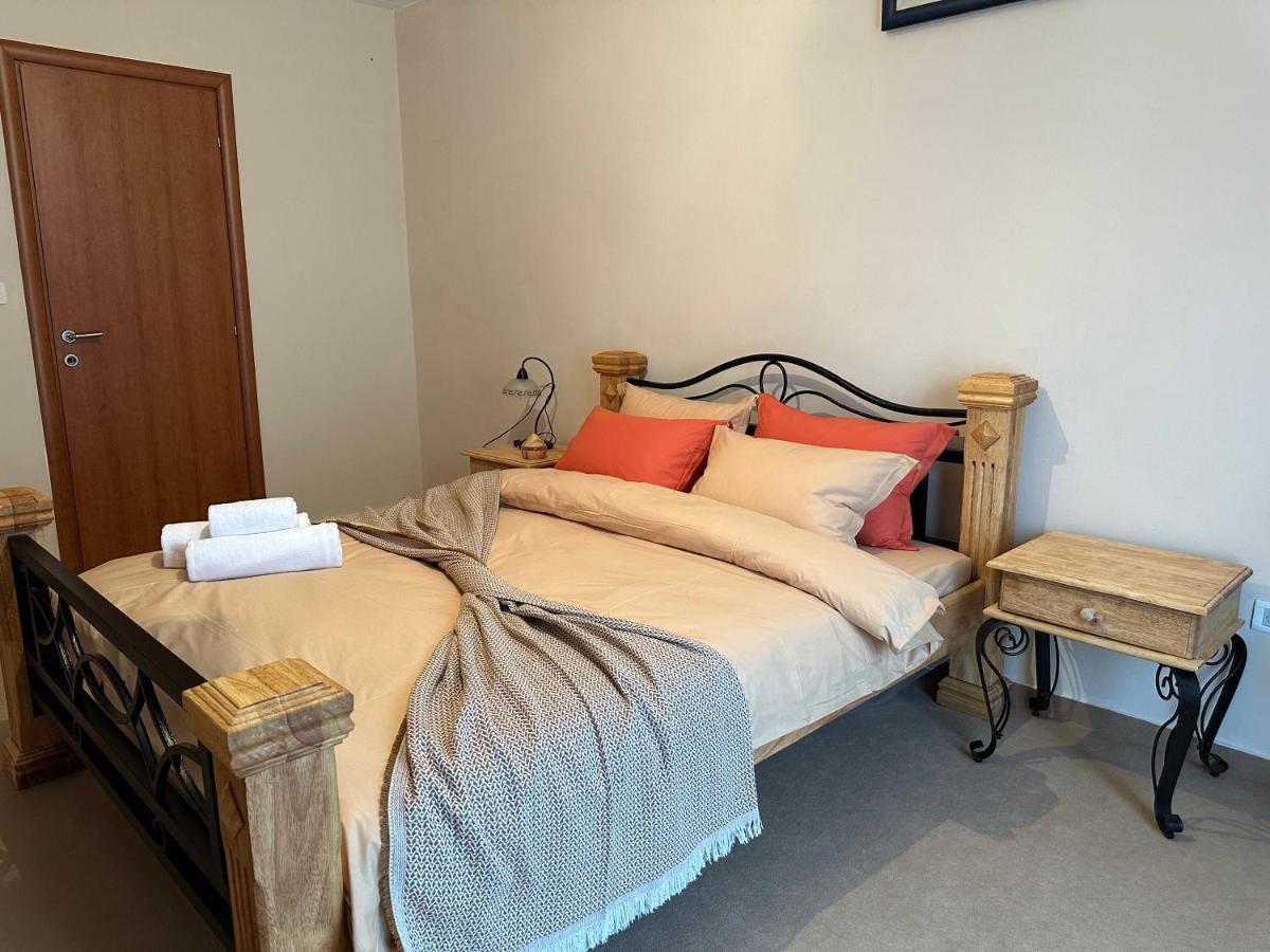 Ferienwohnung Vila Danica Tivat Exterior foto