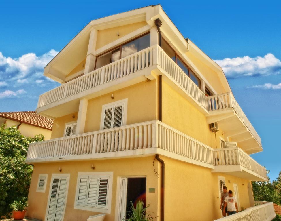 Ferienwohnung Vila Danica Tivat Exterior foto
